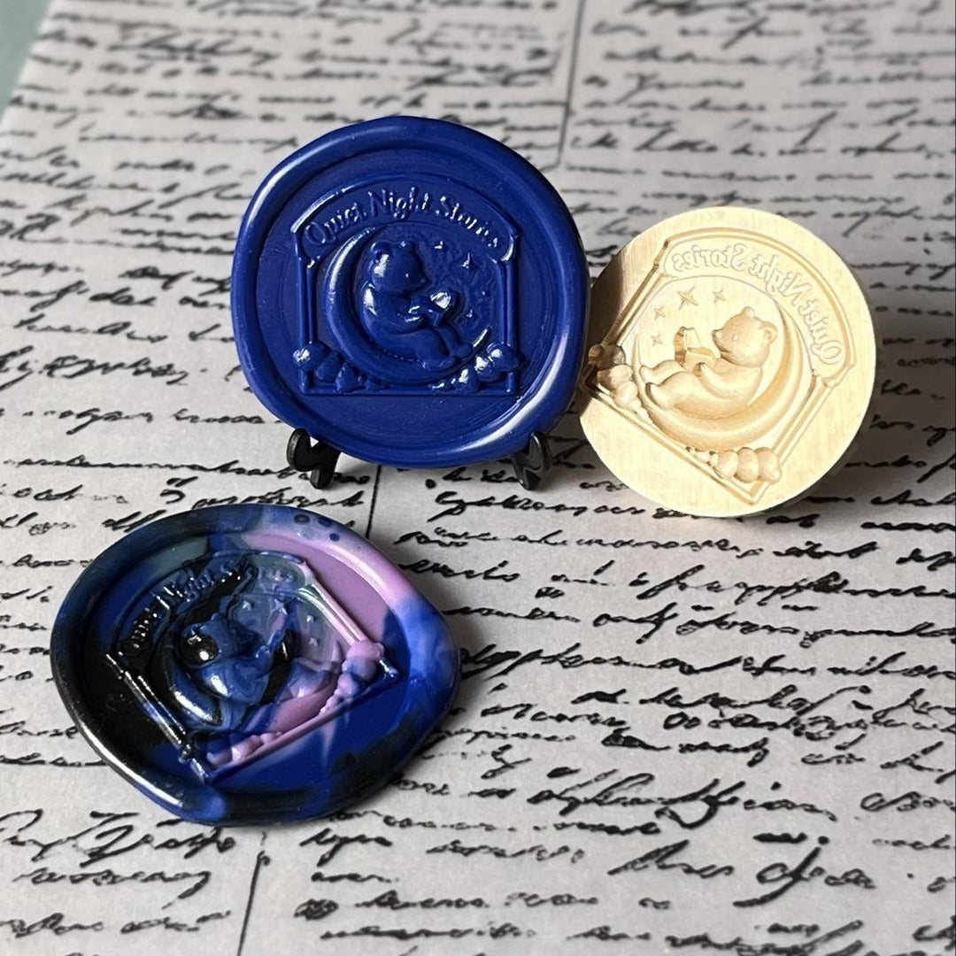 HOMU シーリングスタンプ 3Dシーリングスタンプヘッド｜QUIET NIGHT STORIES MOON READING BEAR（30mm） 押印例